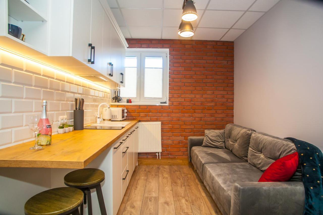 Main Street Chlodna Apartment *